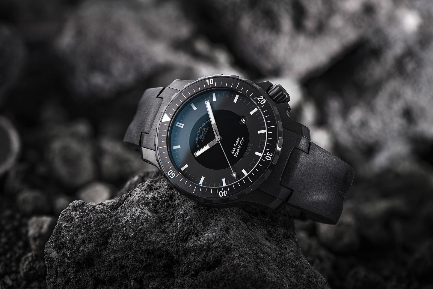 Mühle Glashütte Sea-Timer BlackMotion